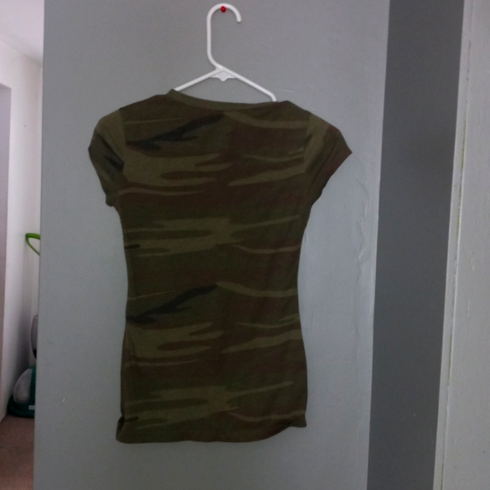 Shirt - Picture 2 of 2